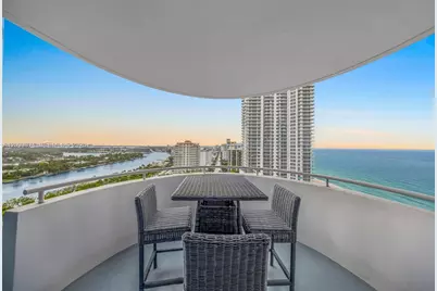 6301 Collins Ave #2107, Miami Beach, FL 33141 - Photo 29