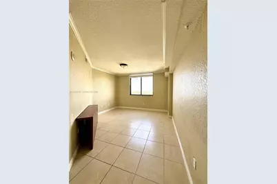 2301 SW 27th Ave #1500, Miami, FL 33145 - Photo 5