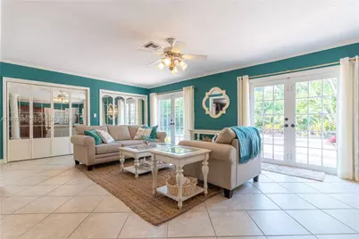 9761 SW 123rd St, Miami, FL 33176 - Photo 15