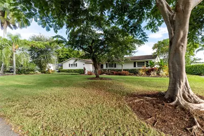 9761 SW 123rd St, Miami, FL 33176 - Photo 3