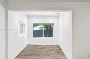 20100 NE 20th Ct, Miami, FL 33179 - Photo 31