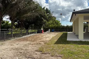 19527 SW 325th Ln, Homestead, FL 33030 - Photo 35