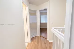 20844 NW 2nd St, Pembroke Pines, FL 33029 - Photo 21