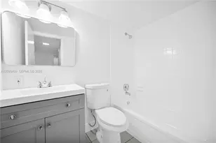 7550 Stirling Rd, Davie, FL 33024 - Photo 19