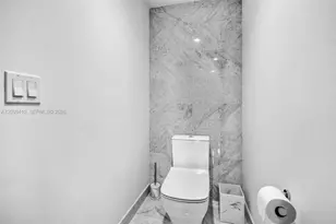 1000 Brickell Plaza, Miami, FL 33131 - Photo 29