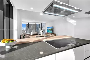 1000 Brickell Plaza, Miami, FL 33131 - Photo 3