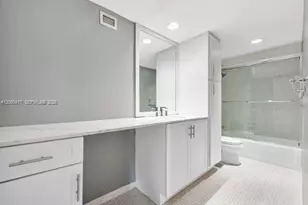 90 Edgewater Dr, Coral Gables, FL 33133 - Photo 9