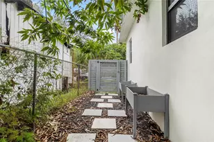 817 NW 17th St, Fort Lauderdale, FL 33311 - Photo 29