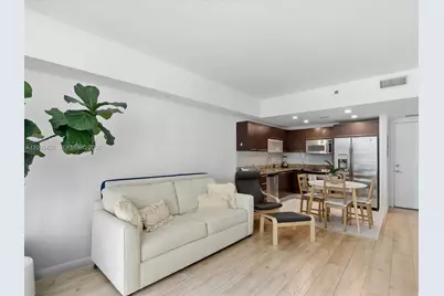950 Brickell Bay Dr #1208, Miami, FL 33131 - Photo 9