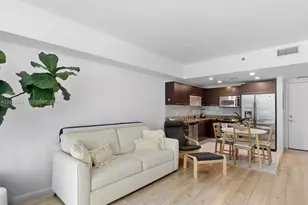 950 Brickell Bay Dr, Miami, FL 33131 - Photo 9