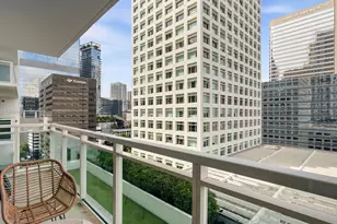 950 Brickell Bay Dr, Miami, FL 33131 - Photo 21