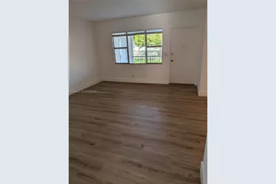 270 Layne Blvd #202, Hallandale Beach, FL 33009 - Photo 3