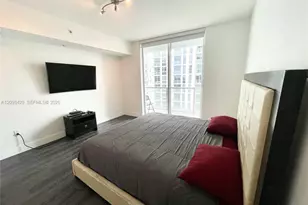253 NE 2nd St, Miami, FL 33132 - Photo 25