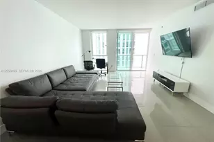 253 NE 2nd St, Miami, FL 33132 - Photo 11