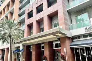 253 NE 2nd St, Miami, FL 33132 - Photo 63
