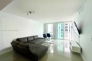 253 NE 2nd St, Miami, FL 33132 - Photo 13
