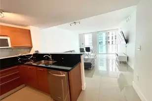 253 NE 2nd St, Miami, FL 33132 - Photo 15