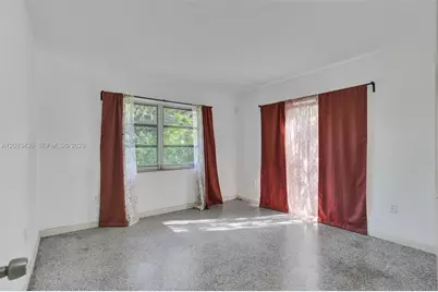 18500 NE 23rd Ct #0, Miami, FL 33180 - Photo 13