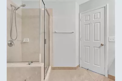 22263 SW 89th Ave, Cutler Bay, FL 33190 - Photo 23