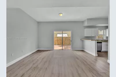 22263 SW 89th Ave, Cutler Bay, FL 33190 - Photo 9