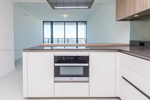 1000 Brickell Plaza, Miami, FL 33131 - Photo 13