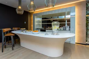 1000 Brickell Plaza, Miami, FL 33131 - Photo 27