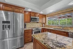 10190 SW 99th Ave, Miami, FL 33176 - Photo 7