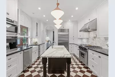 421 Sarto Ave, Coral Gables, FL 33134 - Photo 25