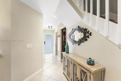 6386 Boca Cir, Boca Raton, FL 33433 - Photo 5