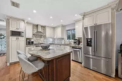 13310 NW 8th St, Miami, FL 33182 - Photo 27