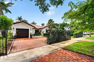 13310 NW 8th St, Miami, FL 33182 - Photo 3