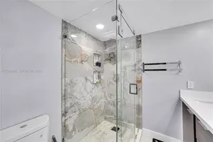 9861 NW 6th Ct, Plantation, FL 33324 - Photo 17