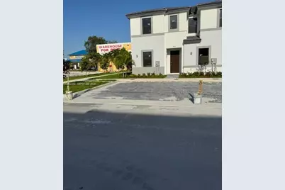 1027 NW 1 Ave #1027c, Florida City, FL 33034 - Photo 3