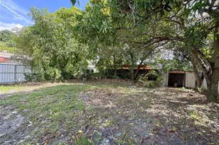 3630 NW 98th St, Miami, FL 33147 - Photo 29