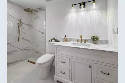 3630 NW 98th St, Miami, FL 33147 - Photo 23