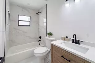 3630 NW 98th St, Miami, FL 33147 - Photo 17