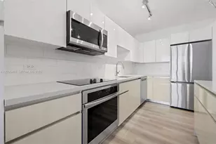 101 Diplomat Pkwy, Hallandale Beach, FL 33009 - Photo 5