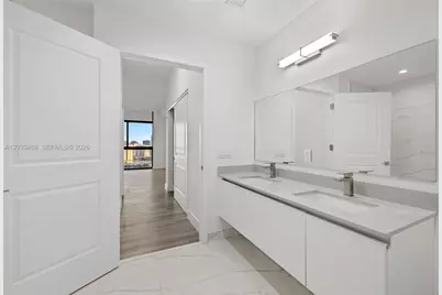 101 Diplomat Pkwy #1104, Hallandale Beach, FL 33009 - Photo 27