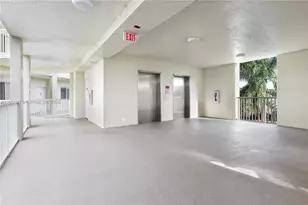 10770 NW 66th St, Doral, FL 33178 - Photo 27
