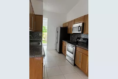 815 NE 213th Ter #815-04, Miami, FL 33179 - Photo 1