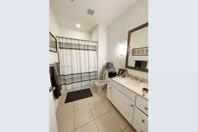 2001 Biscayne Blvd #2309, Miami, FL 33137 - Photo 13