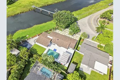 8031 SW 97th Ave, Miami, FL 33173 - Photo 65
