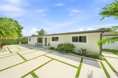8031 SW 97th Ave, Miami, FL 33173 - Photo 3