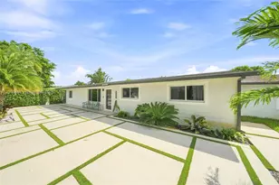 8031 SW 97th Ave, Miami, FL 33173 - Photo 3