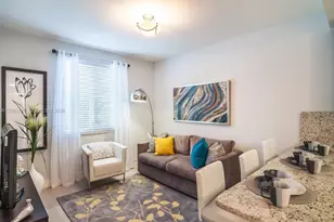833 SW 13th Ct, Miami, FL 33135 - Photo 3