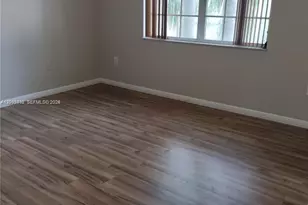 609 NW 109th Ave, Pembroke Pines, FL 33026 - Photo 11