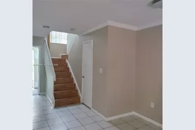 609 NW 109th Ave #0, Pembroke Pines, FL 33026 - Photo 7