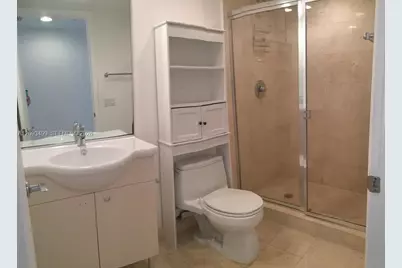 [Address not provided], Hallandale Beach, FL 33009 - Photo 13