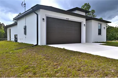 4107 13 St SW, Lehigh Acres, FL 33976 - Photo 9