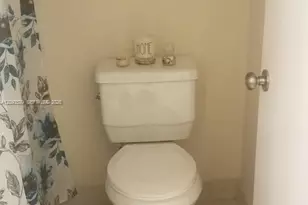 3650 Inverrary Dr, Lauderhill, FL 33319 - Photo 21